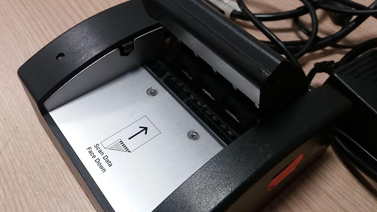 Used CHATSWORTH ACP 100 USB