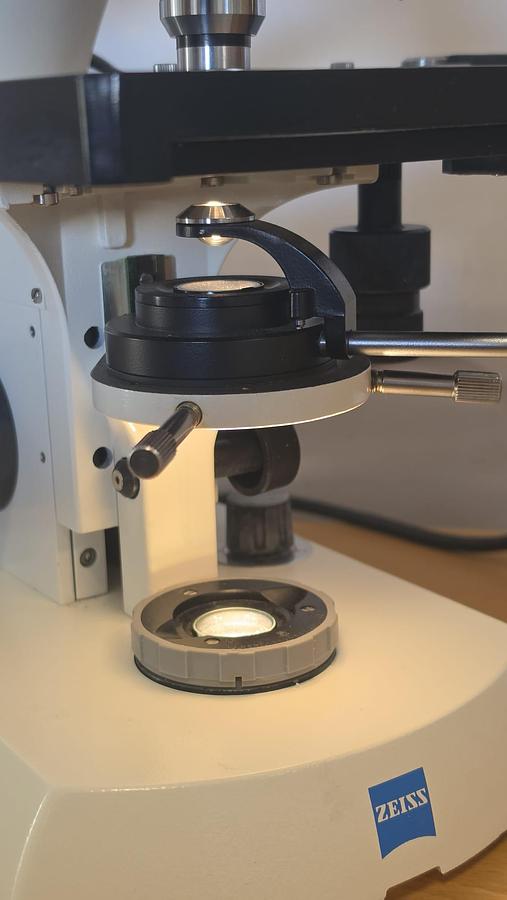Used Carl Zeiss NT 6V/10W stab