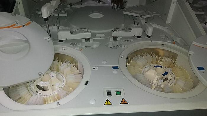 Used For Sale OLYMPUS AU 5800 Chemistry Analyzer