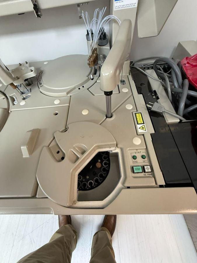 Used OLYMPUS Au400