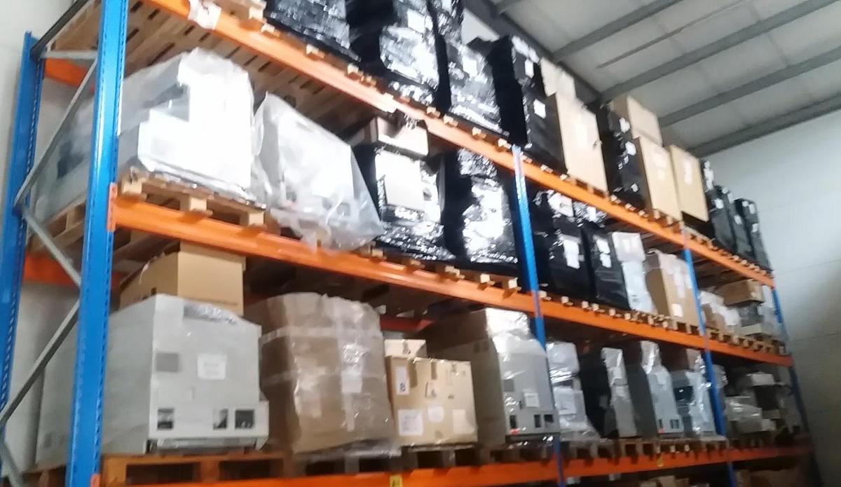 Used Siemens used devices sale - special prices! VIDEO FROM OUR WAREHOUSE: BCS XP / BN II / BN PROSPEC / ADVIA 2120 / ADVIA CENTAUR XP & XPT /DIMENSION EXL LM