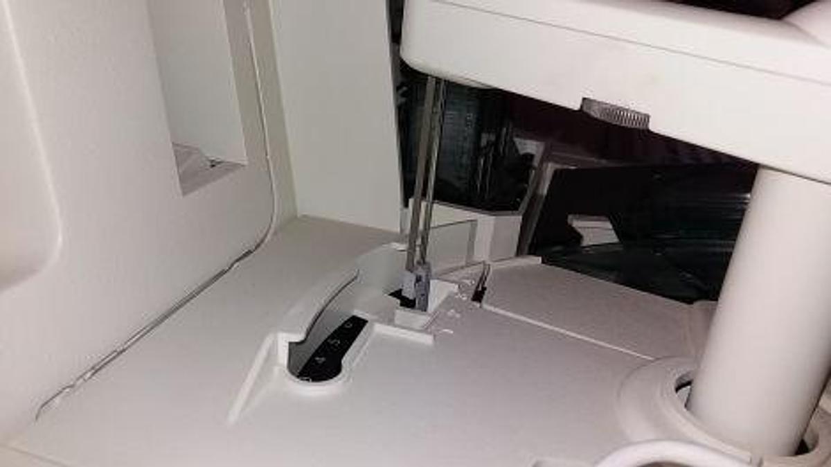Used MEDICAL LABORATORY AUTOMATION ELECTRA 1400C