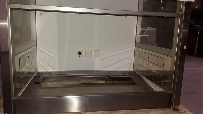 Used For Sale HERAEUS KENDRO HSP 9 Fume/Bio Safety Hood