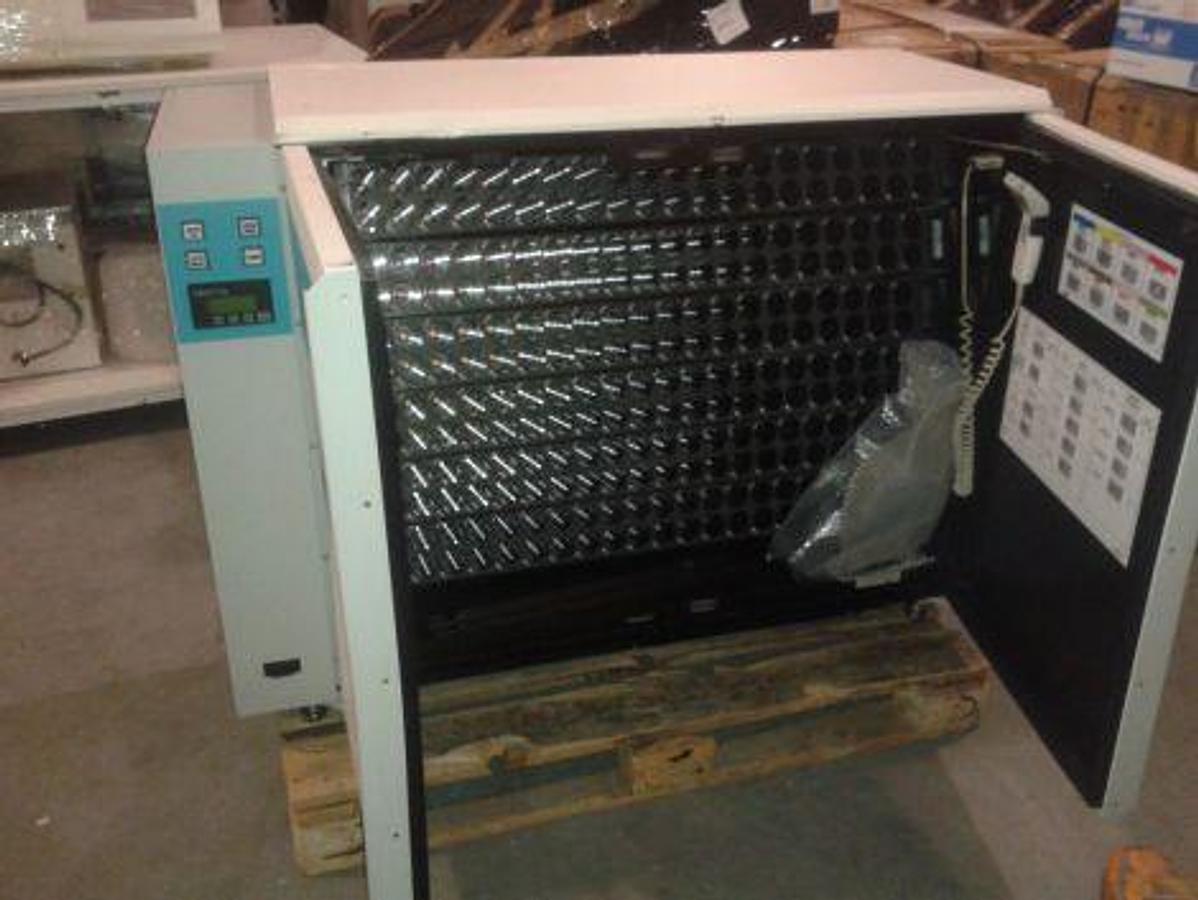 Used BACTEC 9240