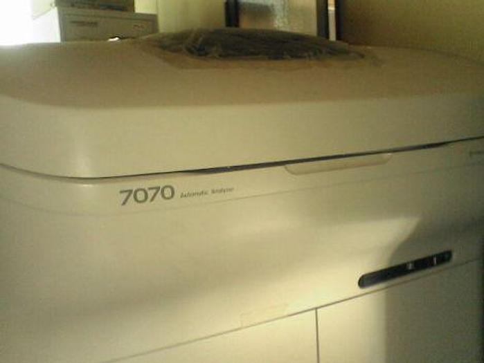 Used For Sale HITACHI 7070 Chemistry Analyzer