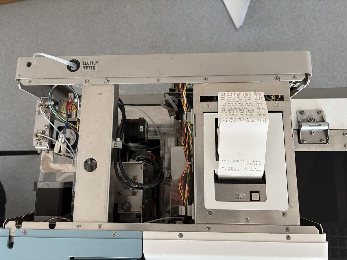 Used TOSOH HLC-723G8 with loader