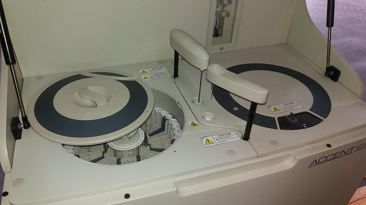 Used CORMAY Accent 200