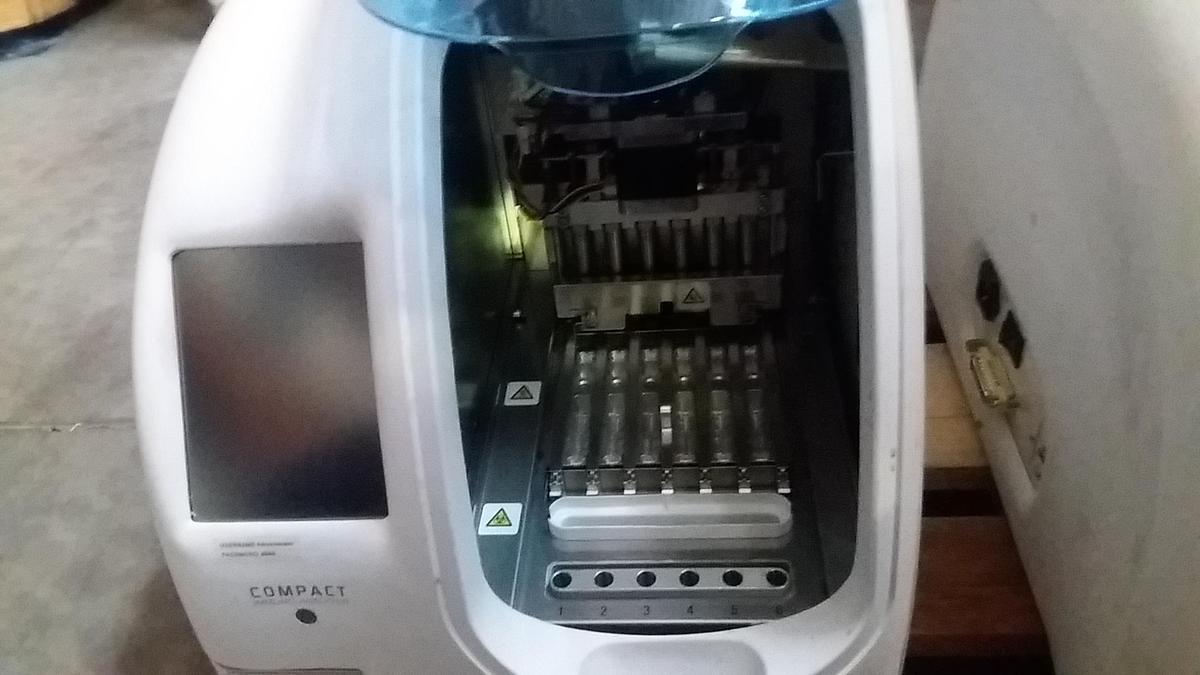 Used PATHFAST COMPACT IMMUNO-ANALYZER LSI MEDIENCE CORPORPORATION