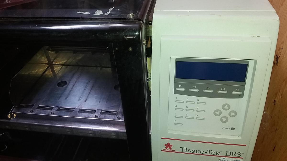 Used Tissue-TEK DRS 2000