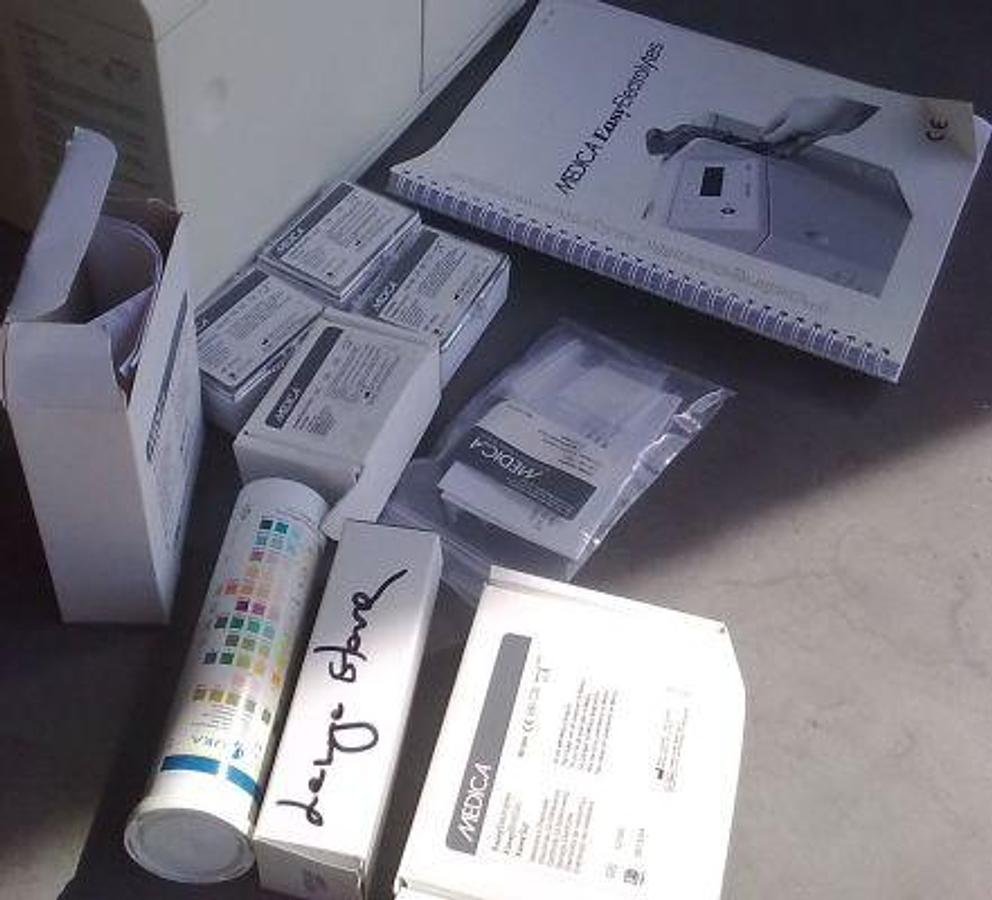 Used MEDICA EasyElectrolytes Na_K_Li