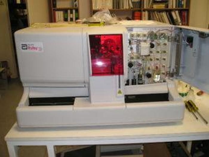 Used FOR SALE ABBOTT Cell-Dyn Ruby