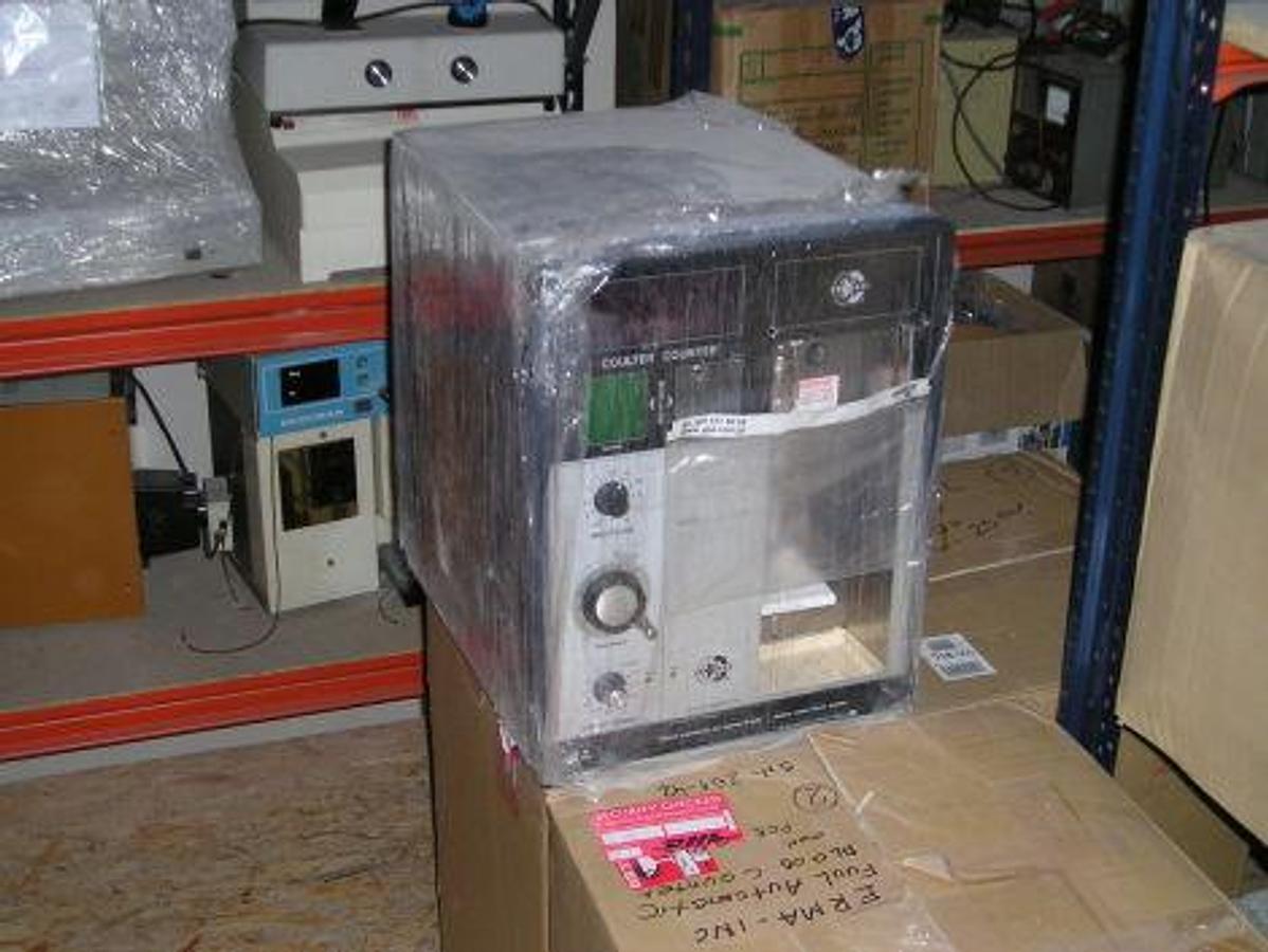 Used COULTER Counter