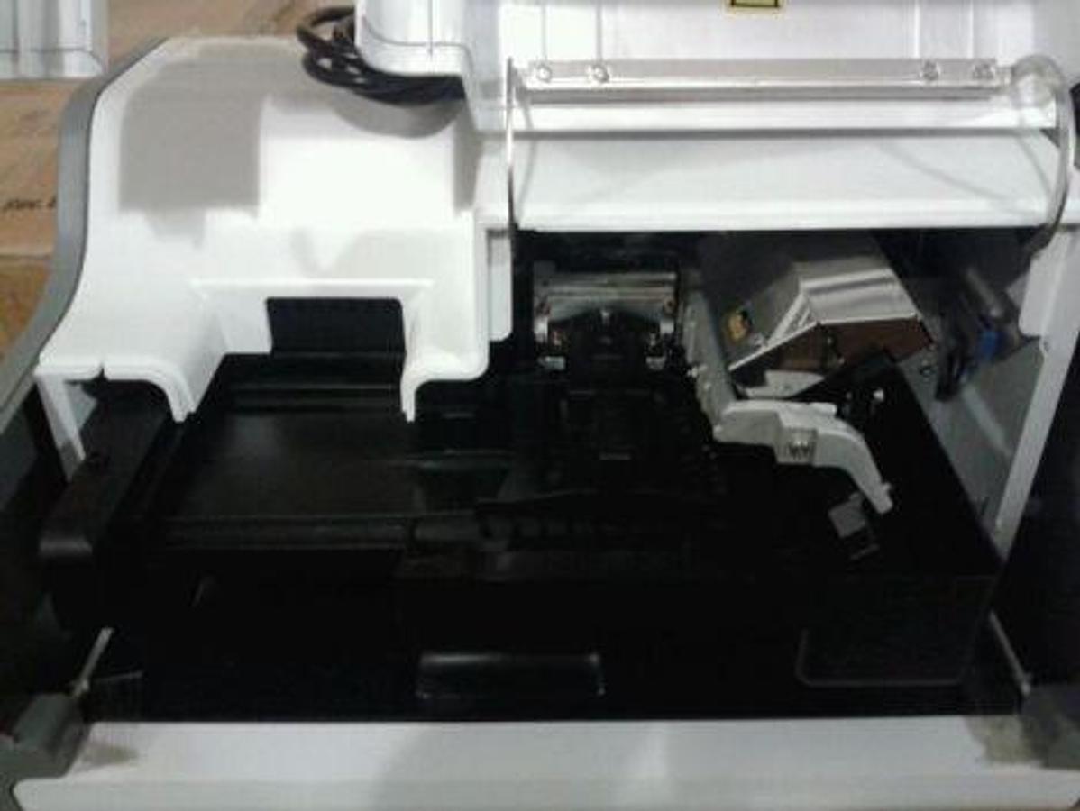 Used URISYS 1800
