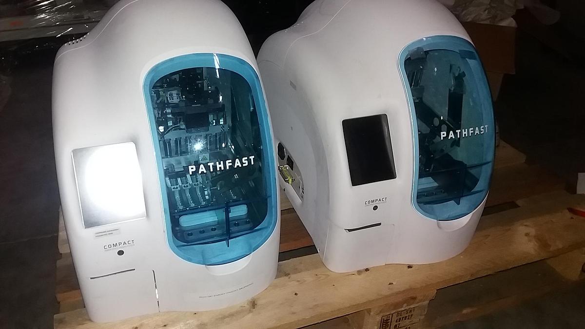 Used PATHFAST COMPACT IMMUNO-ANALYZER LSI MEDIENCE CORPORPORATION