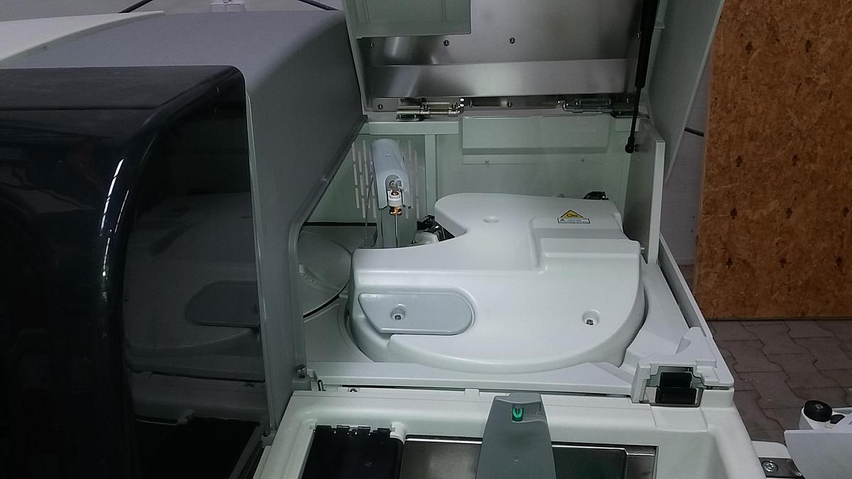 Used BIOPLEX 2200