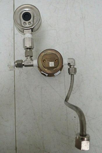 Used Lot of 3 Veriflo IR501B, 43900098 Pressure Regulators w/ USG 100psi 30psi Gauges