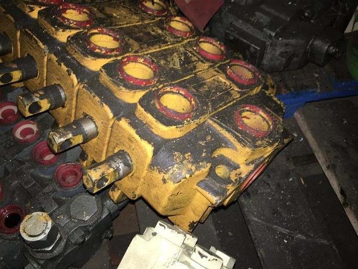 Used Driltech Hydraulic Valve - 001023-008