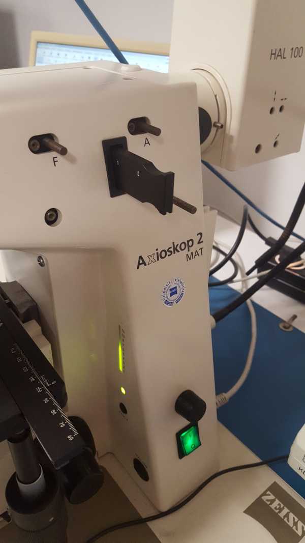 Used Carl Zeiss Axioscope 2 MAT