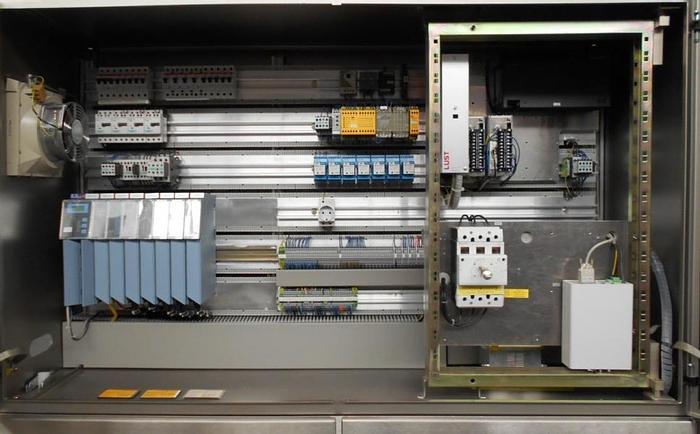 Used N 14562 D - Cartoner UHLMANN C 2205 for Blisters