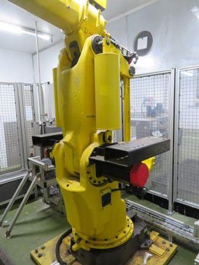 Used Fanuc type System R-J2 Robot S-420i
