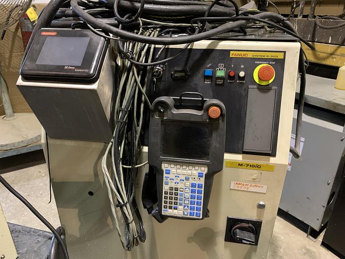 Used FANUC M710iC/50 6 AXIS CNC ROBOT WITH R30iA CONTROLLER AND VISION CONNECTIONS