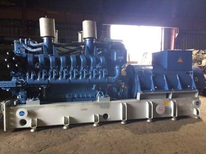 Used 2.2 MW 2008 Used MTU 16V4000G83 Diesel Generator