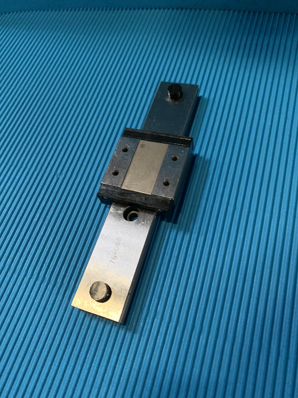 Used IKO Nippon Thompson Linear Motion Guide LWLF24C1R1404/W2