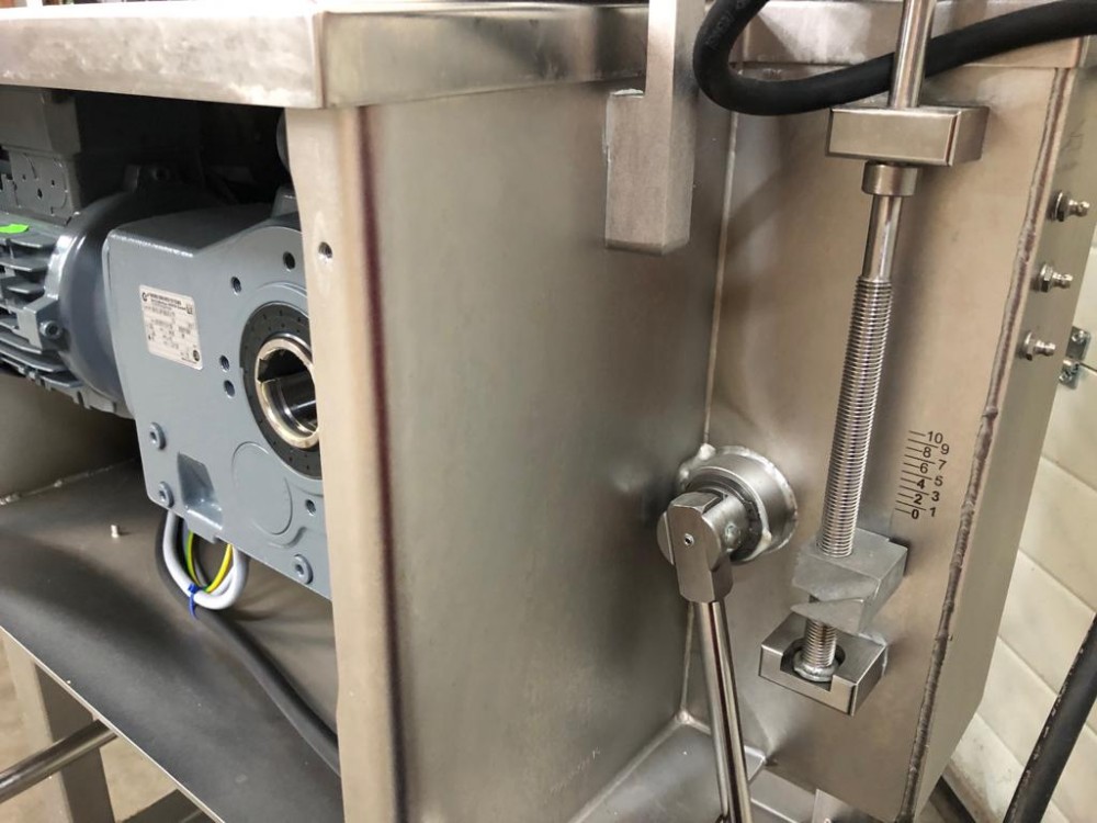 Used Baader 600 separator