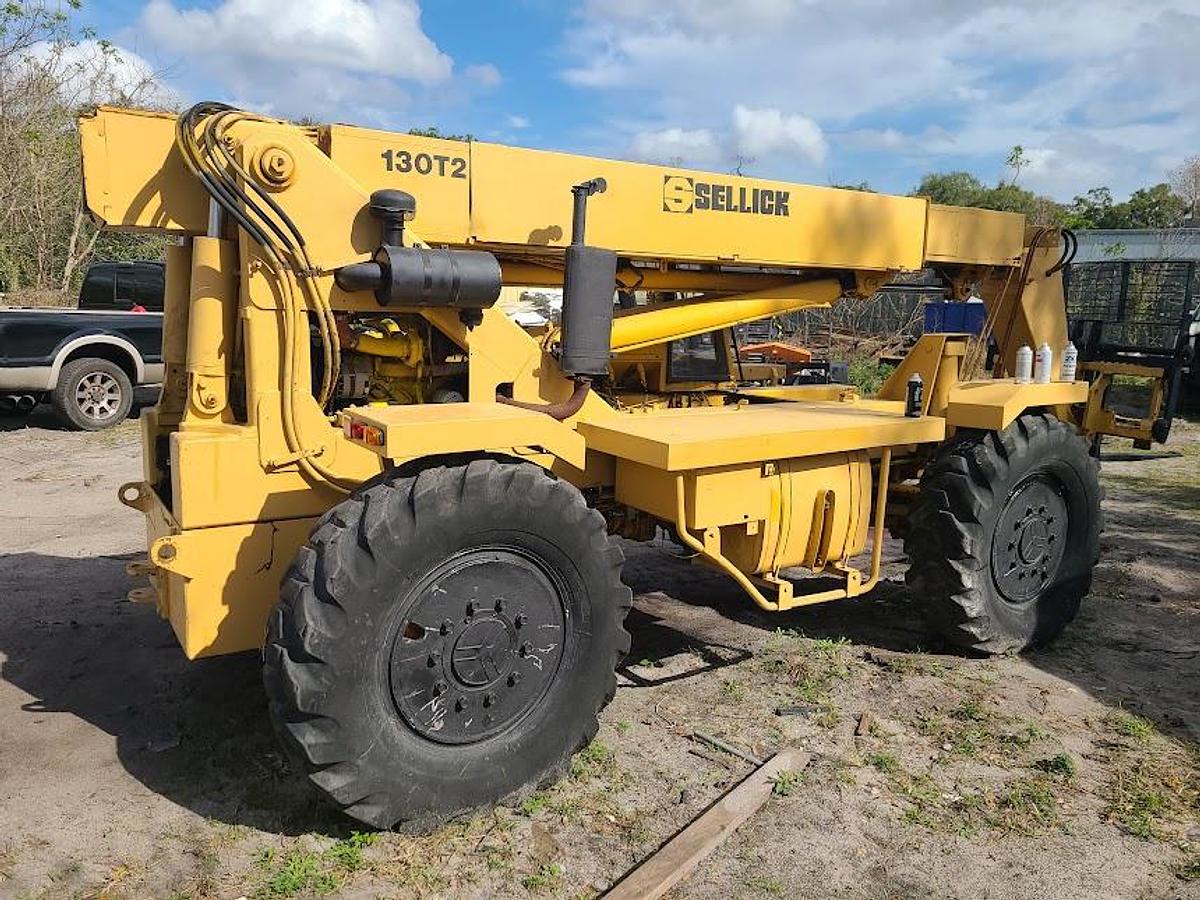 Used Sellick Telehandling Forklift Telescoping Perkins 4 cyclinder diesel engine