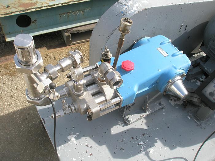 Used Homogenizer, Triplex, 316 Stainless Steel, 15 HP #S738672