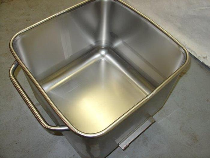 Havantec Euro Buggies; 400Lbs capacity, Drip Lip and Handles(NEW)