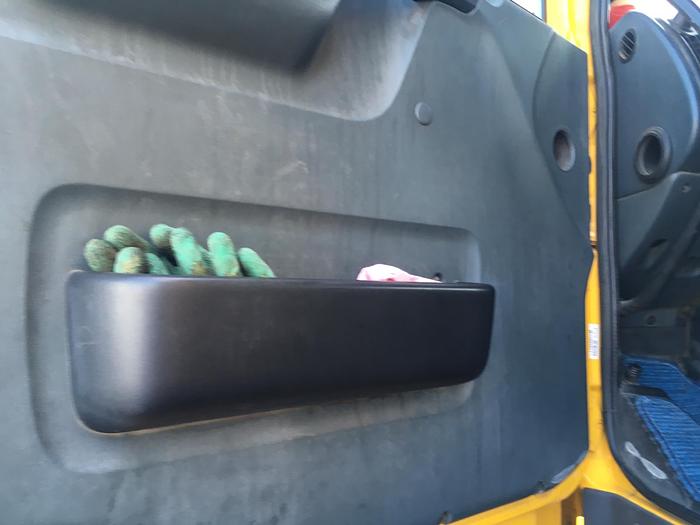 Used 2002 DAF 95.430 XF 6x2 EURO 3 MANUAL