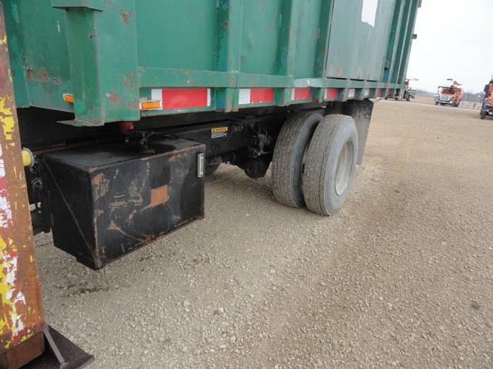 Used 2002 INTERNATIONAL DURASTAR 4400