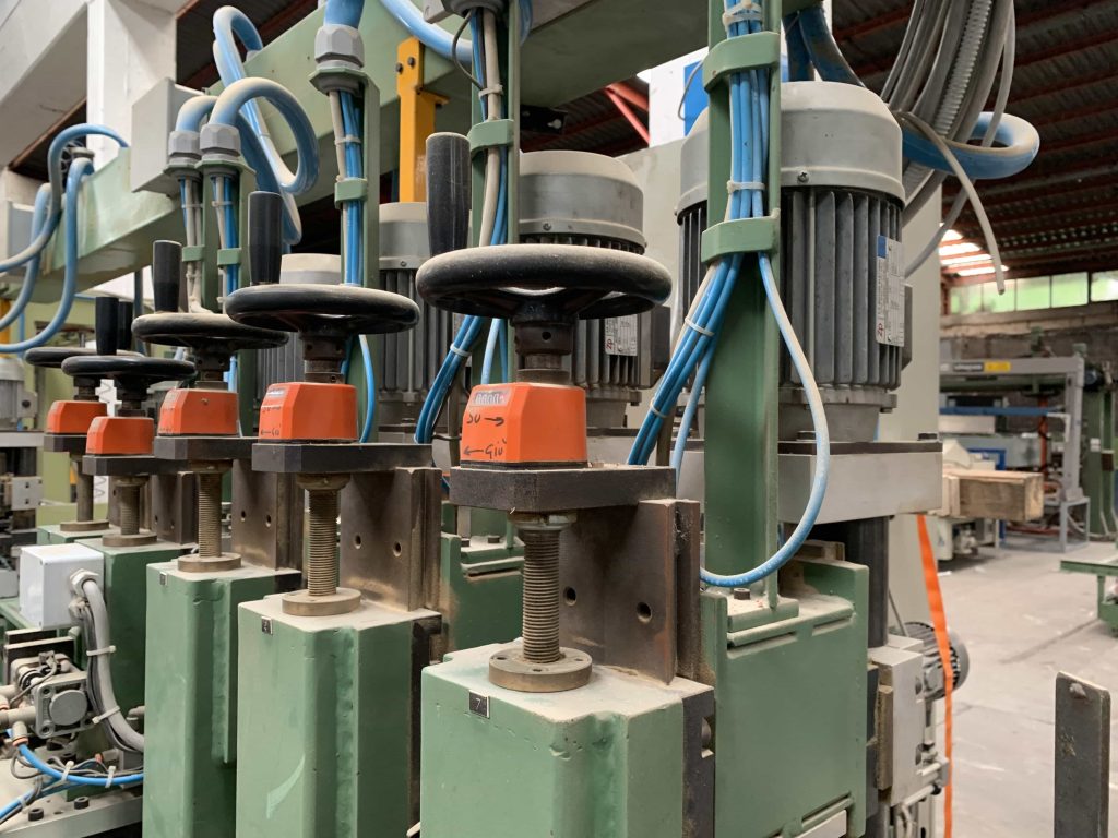 Used Foratrice per antine