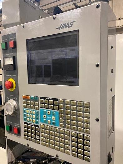Utilisé Centre d’usinage vertical Haas VF 3