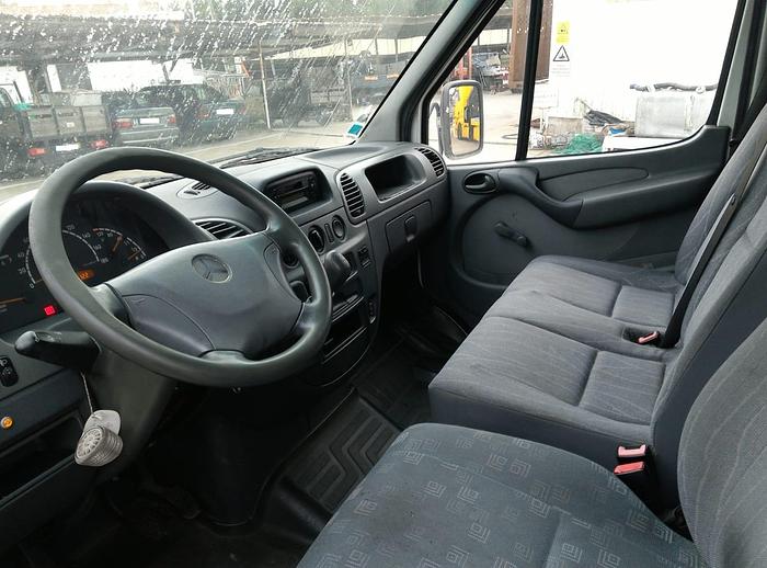 Usado 2000 MERCEDES-BENZ Sprinter 413 CDI