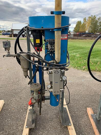 Used SEALANT EQUIPMENT & ENGINEERING SERVO DRIVEN ROBOTIC SEALANT APPLICATOR PUMP