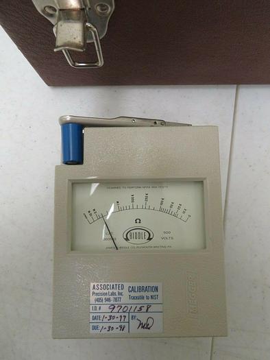 Used James G. Biddle Co Mark IV Conductivity Test Kit Catalog No. 260560