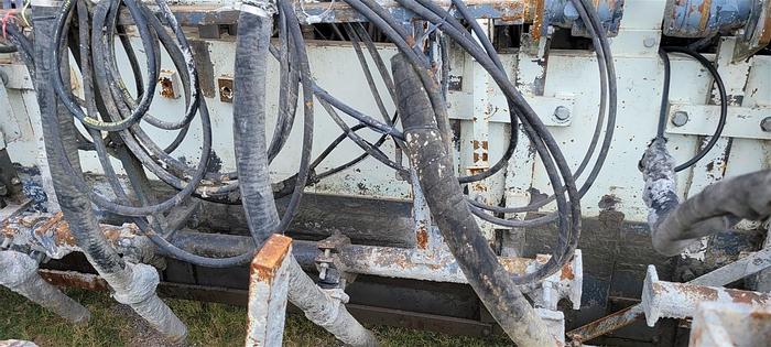 Used 2004 HEM 12-27 CONCRETE PAVER