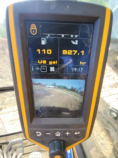 Used 2017  JCB 300LC 