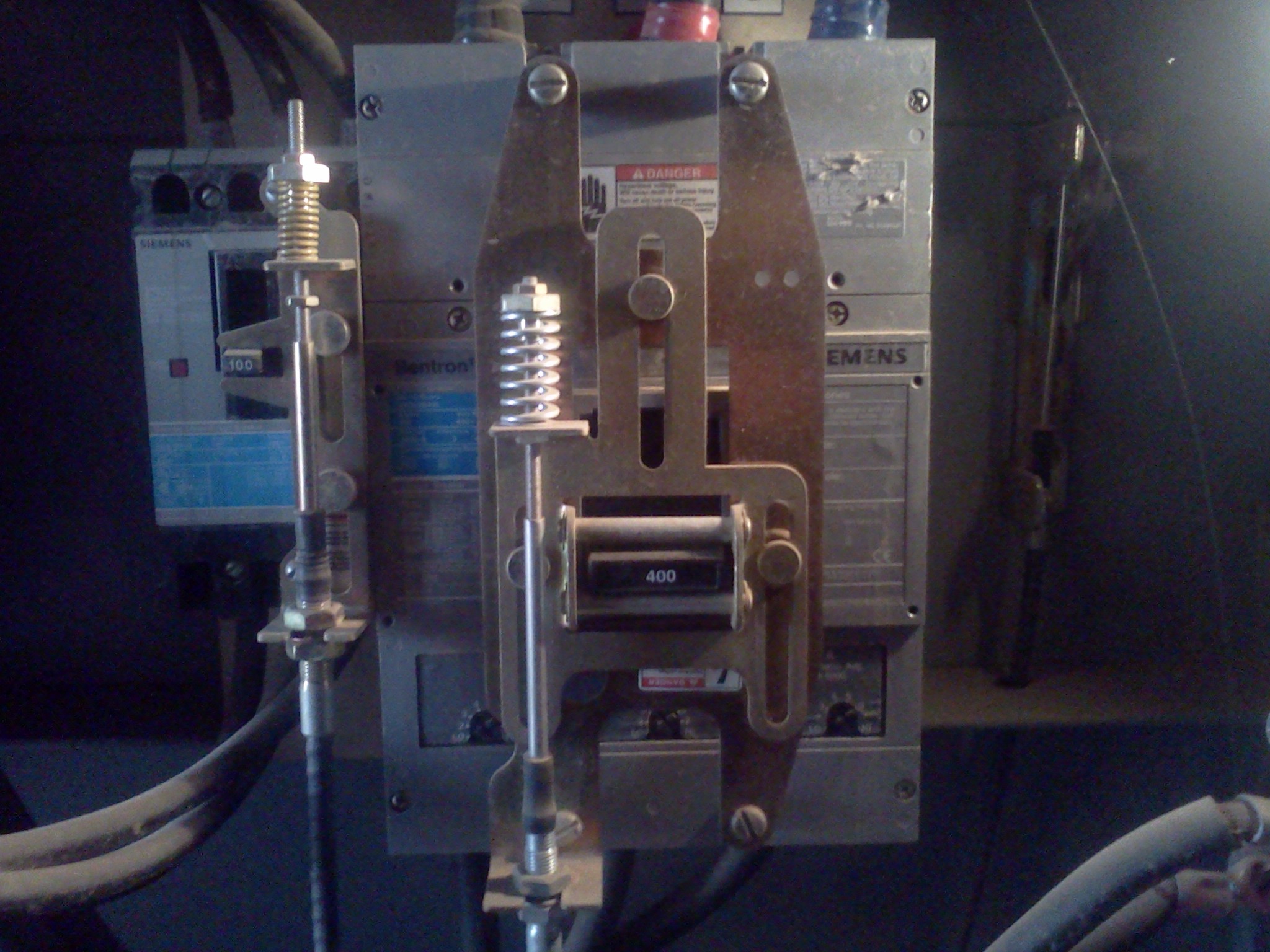 Used 12,000 amp 9 volt RAPID DC Power Supply*: Input 400 amps @ 480 volts