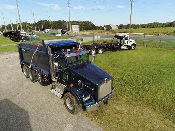 Used 2011 KENWORTH T-800 FACTORY DUMP TRUCK
