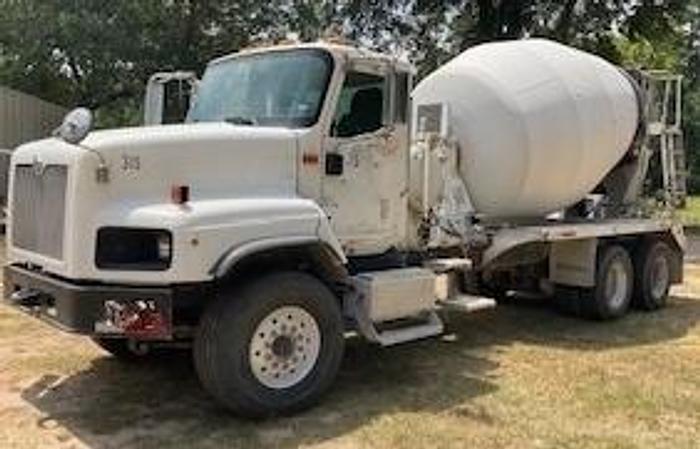 Used 2005-2006 International Mixer Trucks (5)