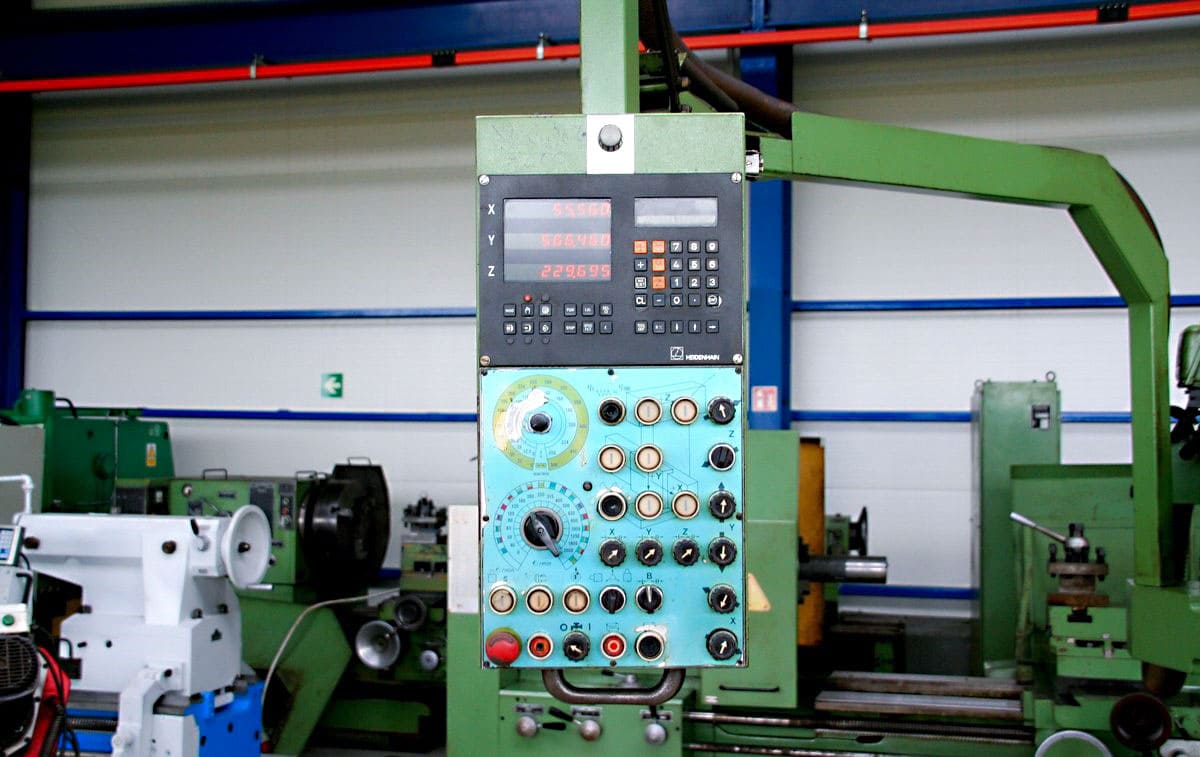 Used  Maho 800 P - CNC Milling - 1990