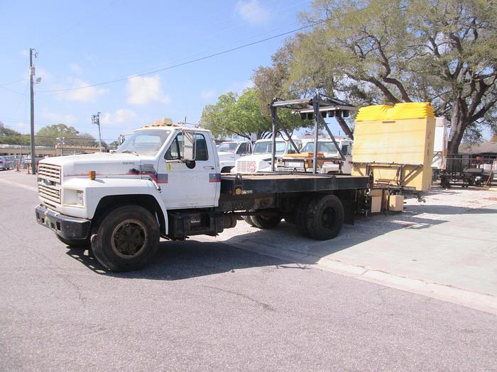 Used 1990 Ford F700 Attenuator Flat Bed Crash Truck