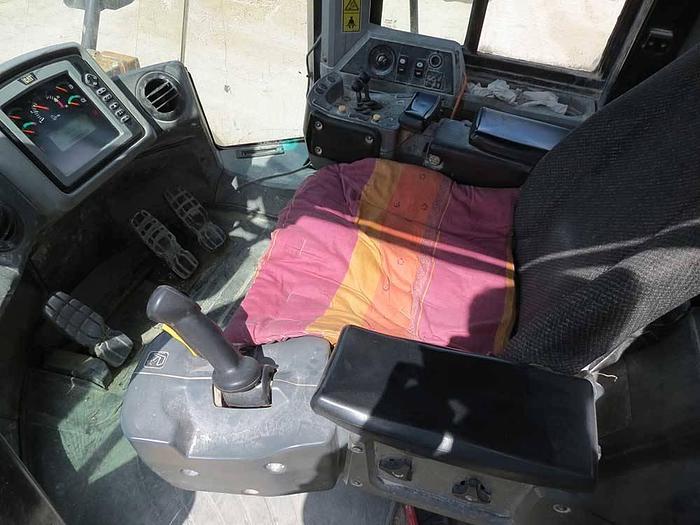 Used 2012 CATERPILLAR 966K