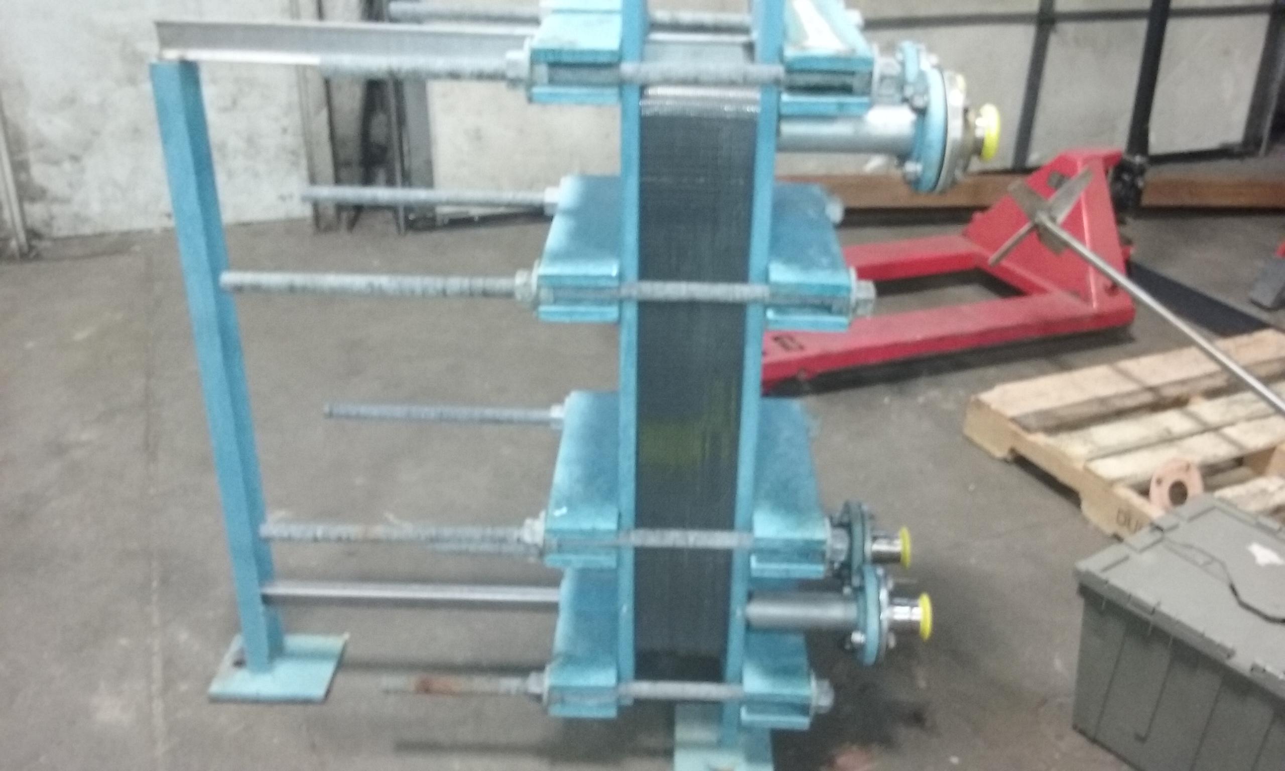 Used 109.8 SQ. FT. TRANTER SUPER CHANGER PLATE HEAT EXCHANGER