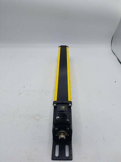 Used Allen Bradley Guardshield G4K0320YD