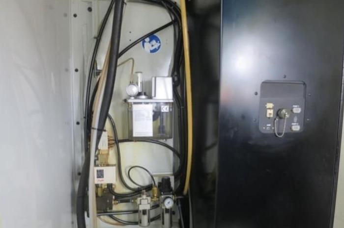 Used 2007 HURCO VMX30 Vertical Machining Center