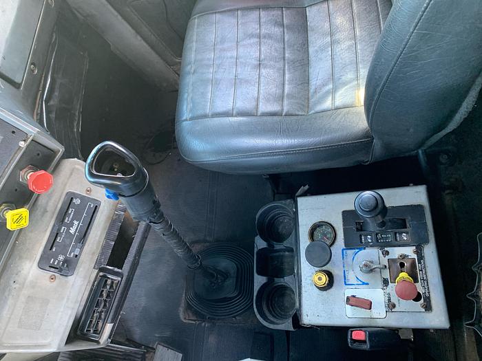 Used 2000 Mack RD 688S Tri Axle Dump Truck 